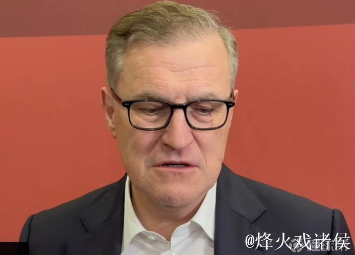 德雷森：在南看台燃放烟火的行为不可接受，部分