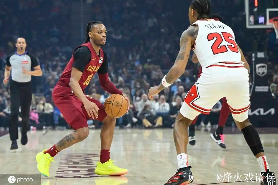 骑士大胜公牛迎来12连胜 文班34+12助马刺横扫国王